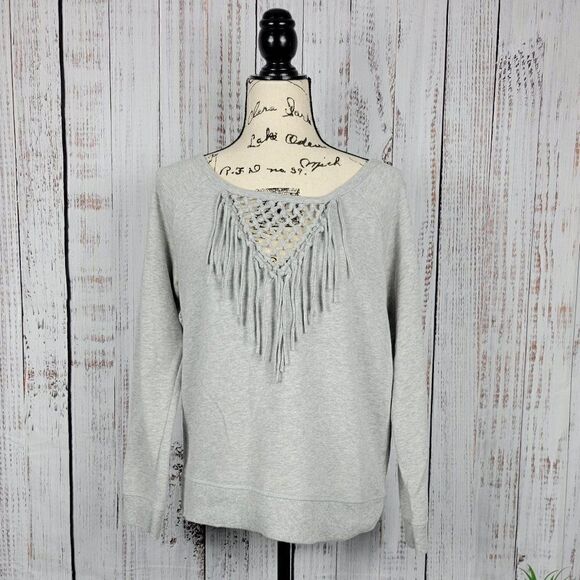 American Eagle Grey Medium Crotchet Knit Fringe Western Boho Crew Neck Sweater - Picture 1 of 7